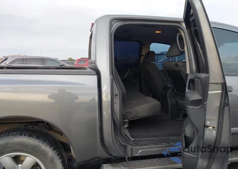 2013 Nissan Titan Sv z USA, uszkodzony, nr VIN 1N6AA0ED4DN313183